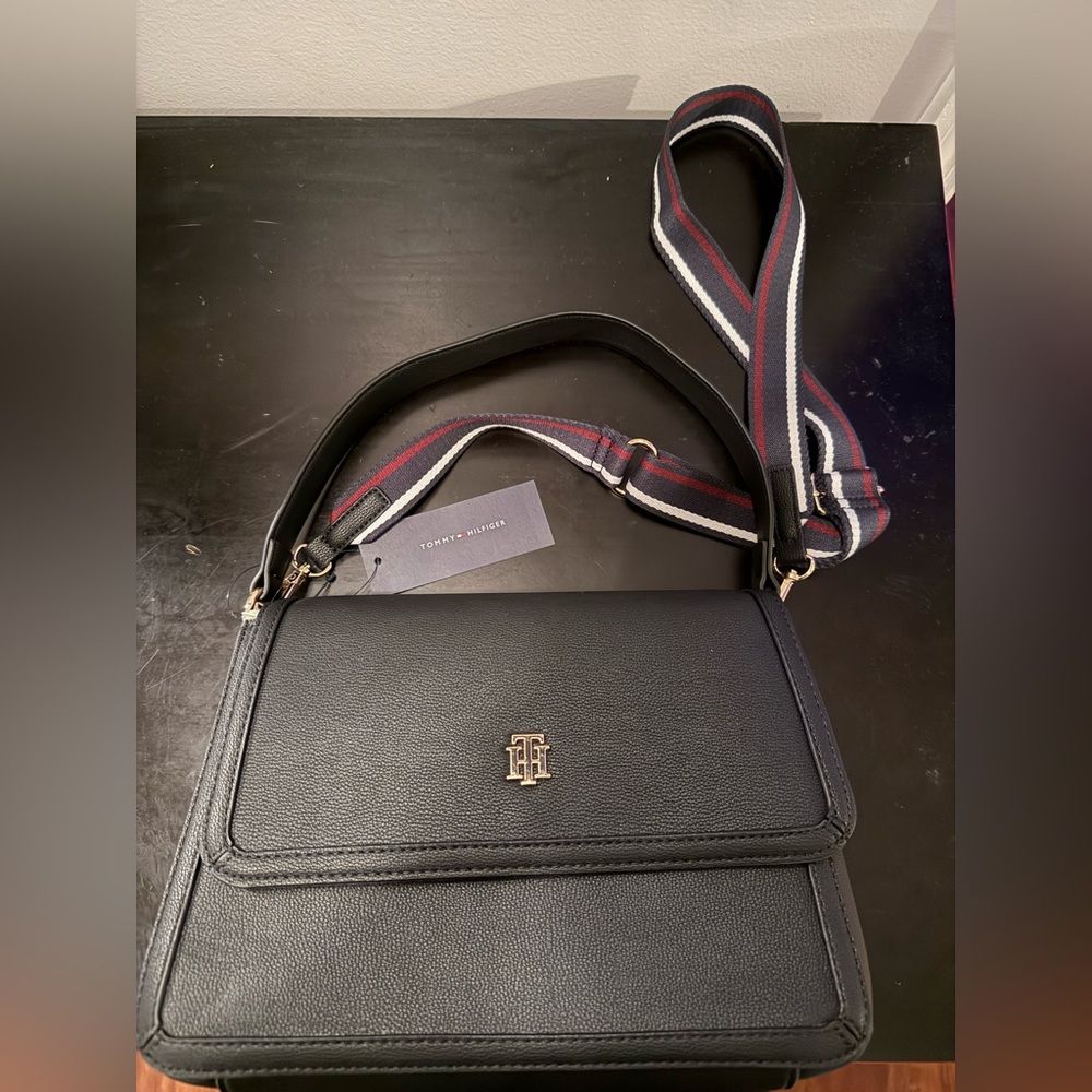 Tommy Hilfiger Black Leather Shoulder Bag with Striped Strap